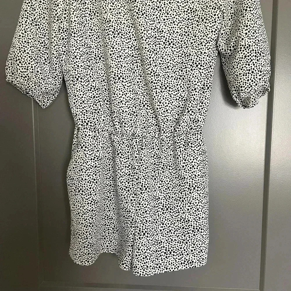 Zara Dots Print V-Neck Elbow Sleeve Open Back Romper White Black Size S - Picture 3 of 12